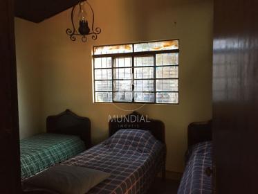 10 - Dormitorio