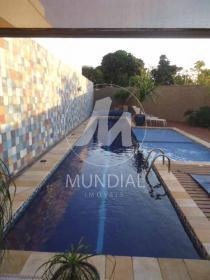 3 - Piscina