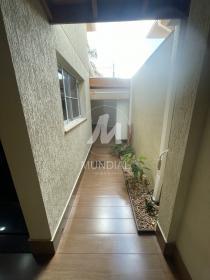 19 - Quintal/corredores