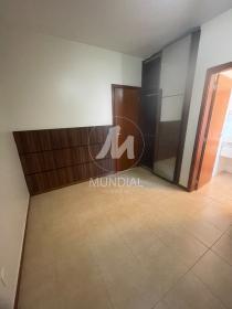 25 - Suite