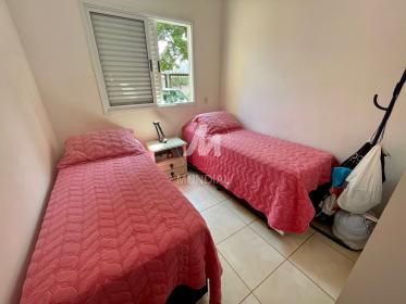 16 - Dormitorio