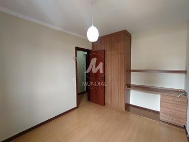 25 - Dormitorio