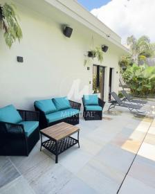 24 - Quintal/corredores