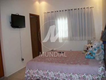 29 - Dormitorio