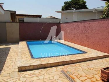 23 - Piscina