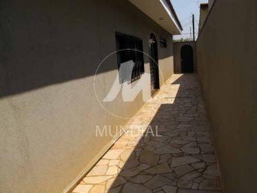 25 - Quintal/corredores