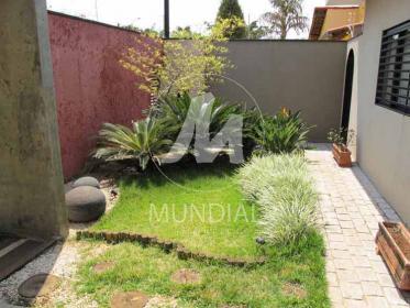 33 - Quintal/corredores