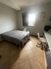 11 - Suite