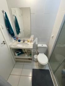 11 - Banheiro/lavabo