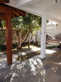 11 - Quintal/corredores
