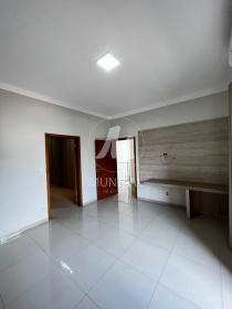 13 - Suite
