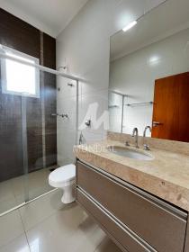 25 - Suite