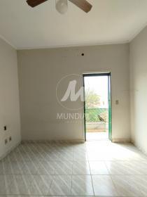 12 - Dormitorio