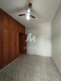 18 - Dormitorio