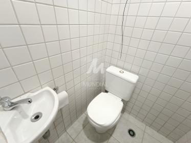 11 - Banheiro/lavabo