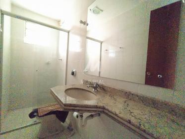 15 - Banheiro/lavabo