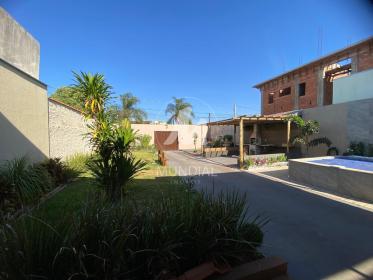 2 - Quintal/corredores