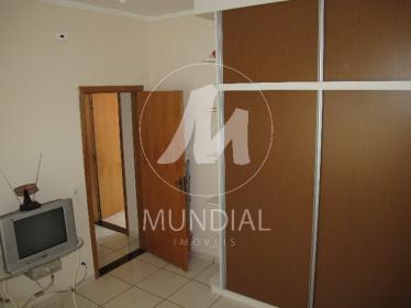 12 - Dormitorio