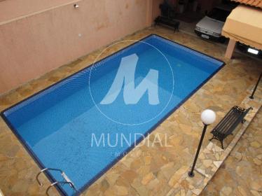 25 - Piscina