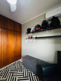 18 - Dormitorio