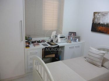 12 - Dormitorio
