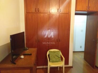 14 - Dormitorio