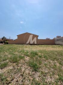 4 - Terreno/Lote