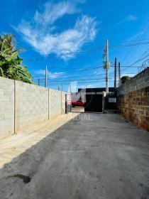 1 - Garagem/estacionamento