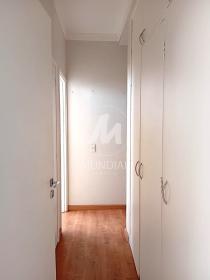 18 - Suite