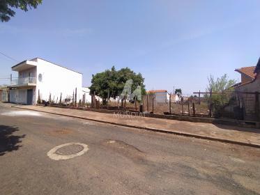 1 - Terreno/Lote