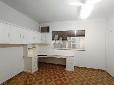 17 - Dormitorio