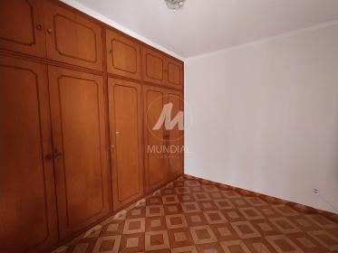 23 - Dormitorio