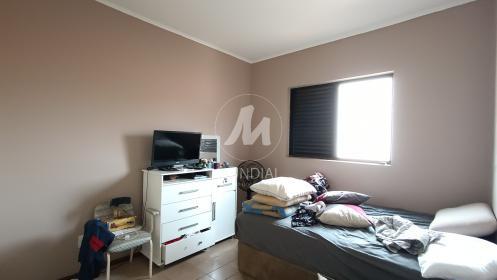 6 - Dormitorio
