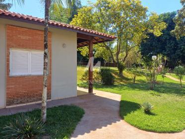 18 - Quintal/corredores