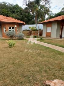 21 - Quintal/corredores