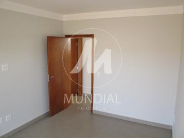 18 - Dormitorio