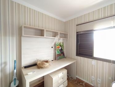 12 - Dormitorio