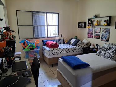 3 - Dormitorio