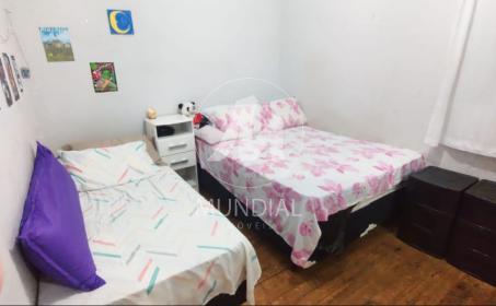 12 - Dormitorio