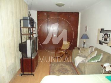 19 - Dormitorio