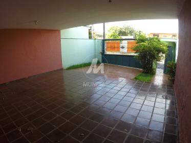 3 - Garagem/estacionamento