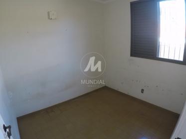 18 - Dormitorio