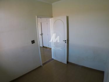 19 - Dormitorio