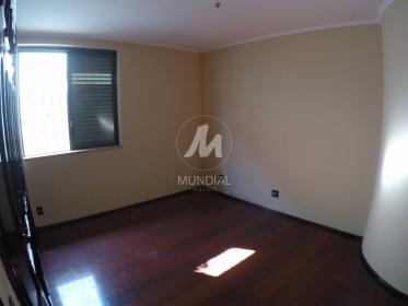 23 - Dormitorio
