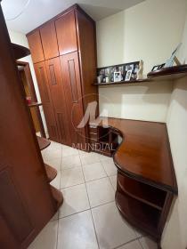 14 - Dormitorio
