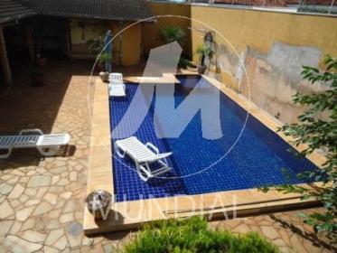 5 - Piscina