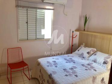 20 - Dormitorio