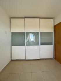 13 - Dormitorio