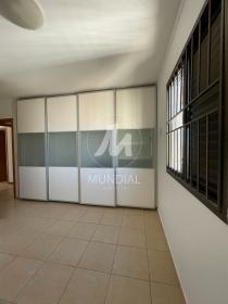 18 - Suite