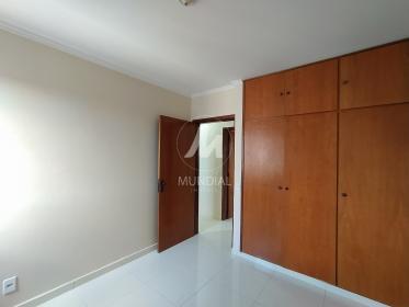 15 - Dormitorio